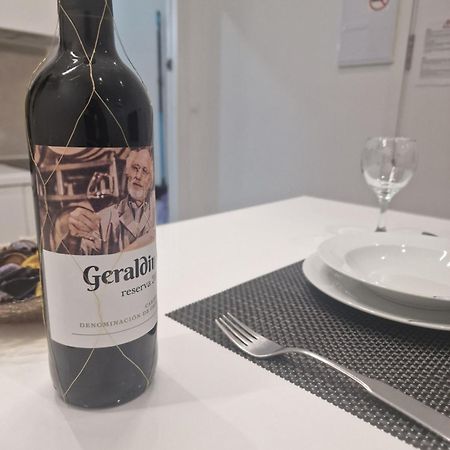 Barcelona, Apartamento De 1 Habitacion Apartman L'Hospitalet de Llobregat Kültér fotó
